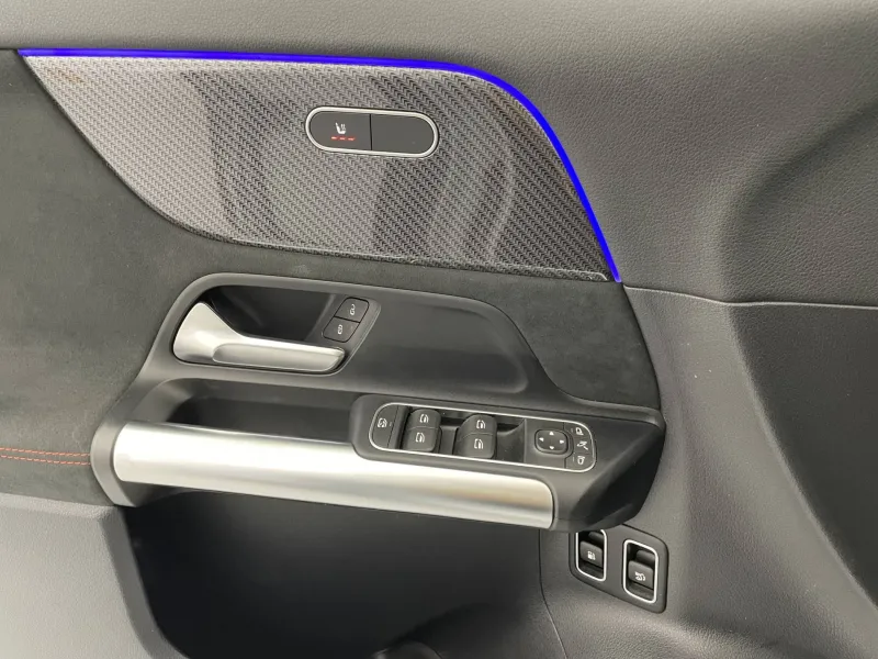 Image secondaire du véhicule 27