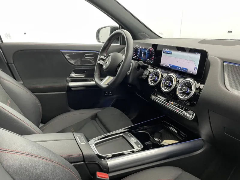 Image secondaire du véhicule 34