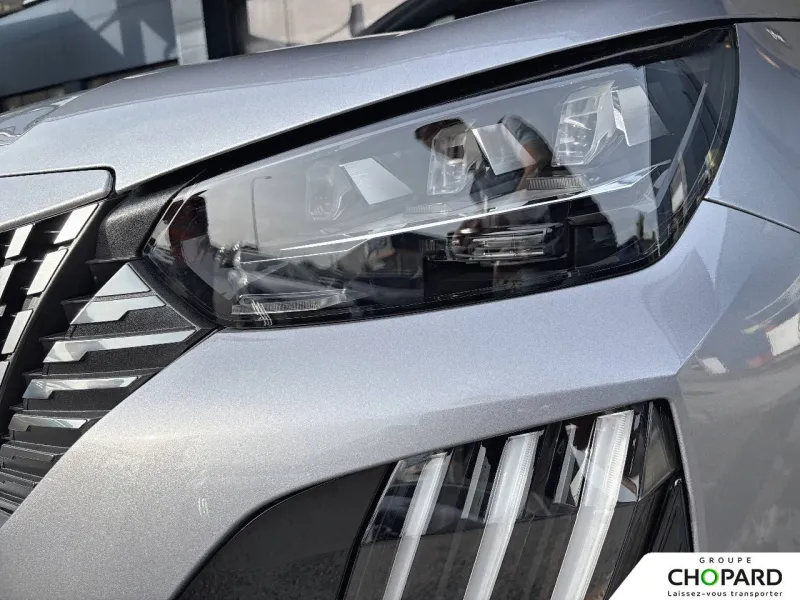 Image secondaire du véhicule 11