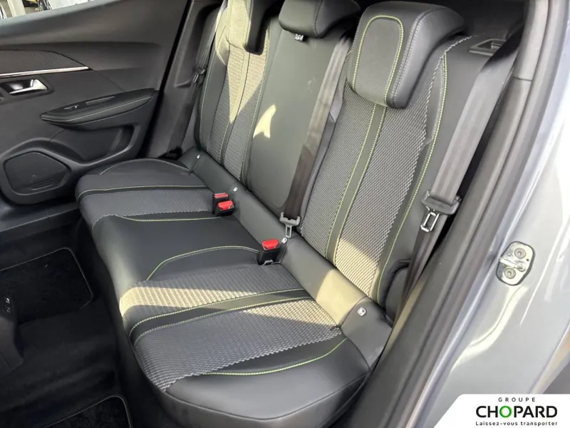 Image secondaire du véhicule 21