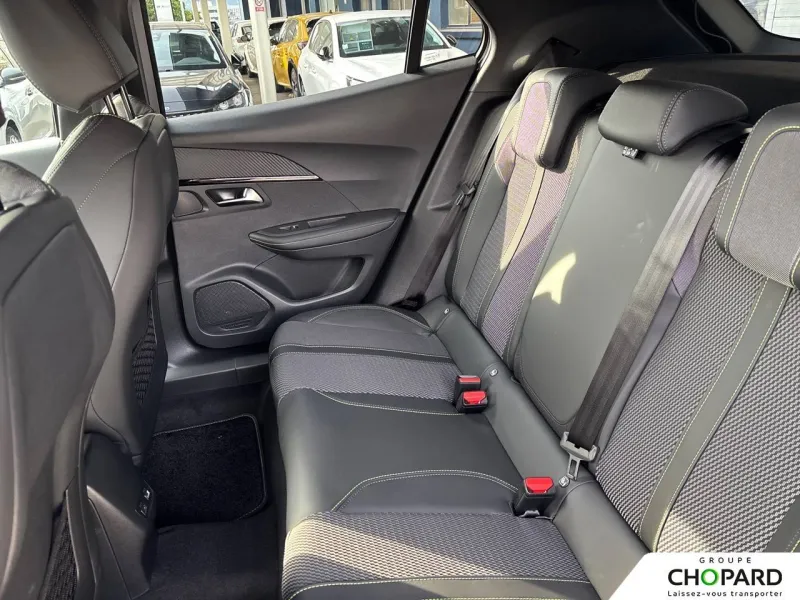 Image secondaire du véhicule 22