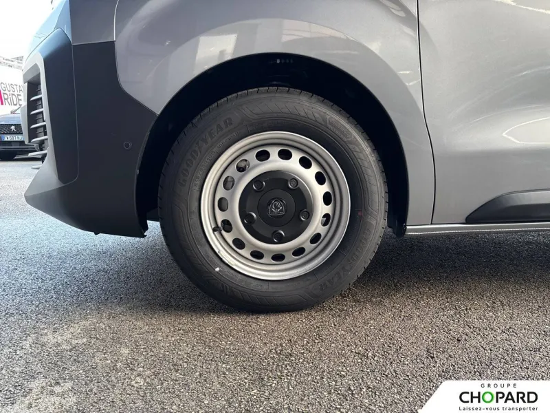 Image secondaire du véhicule 21