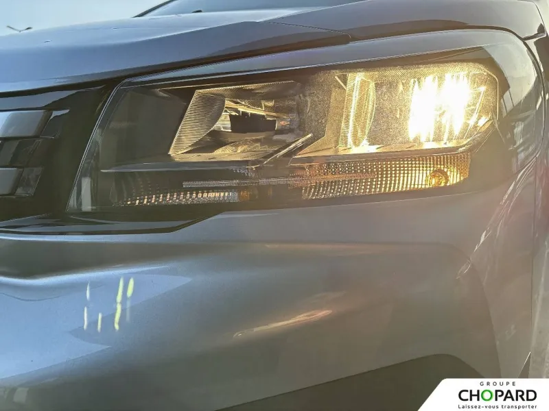 Image secondaire du véhicule 22