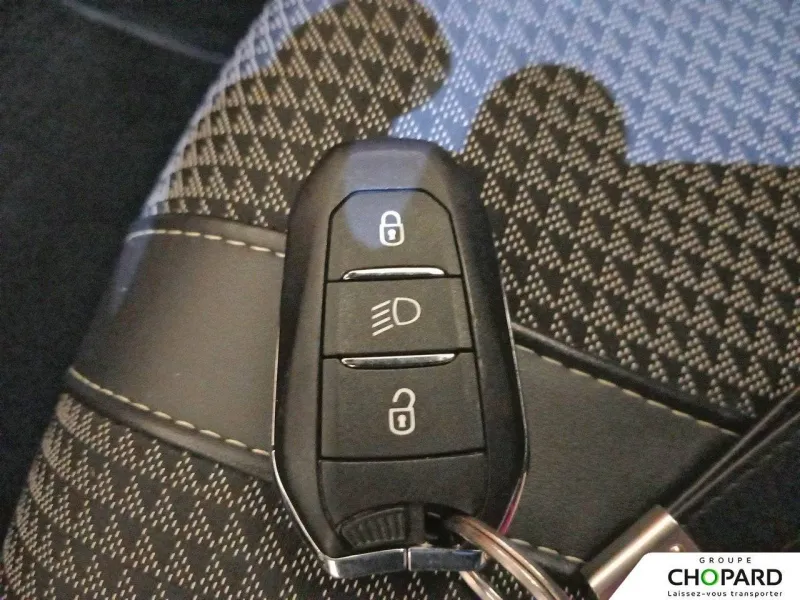 Image secondaire du véhicule 22