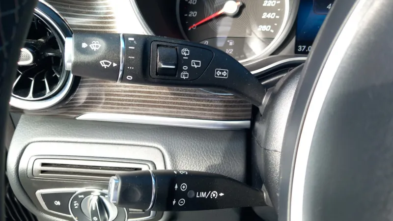 Image secondaire du véhicule 16