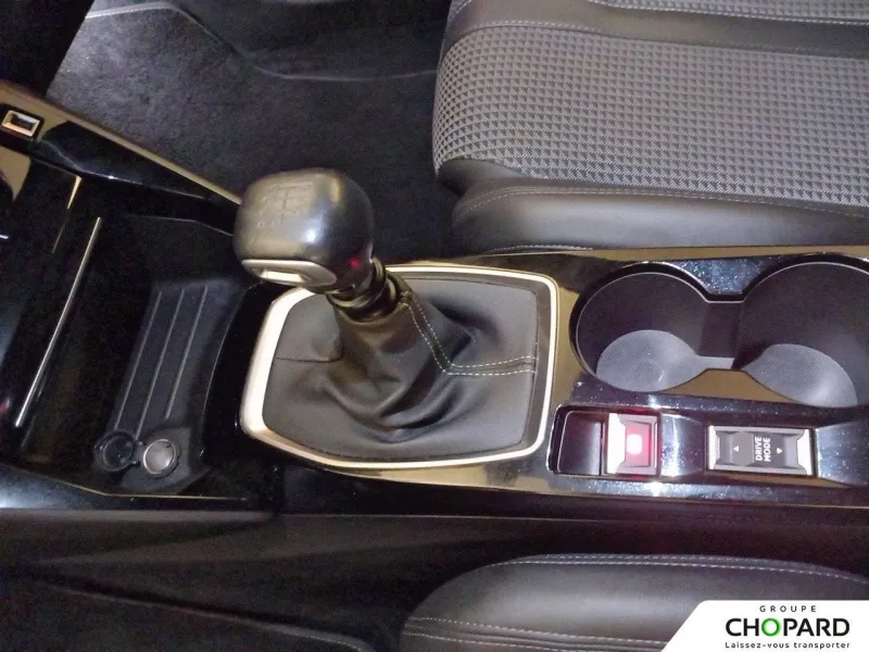 Image secondaire du véhicule 24