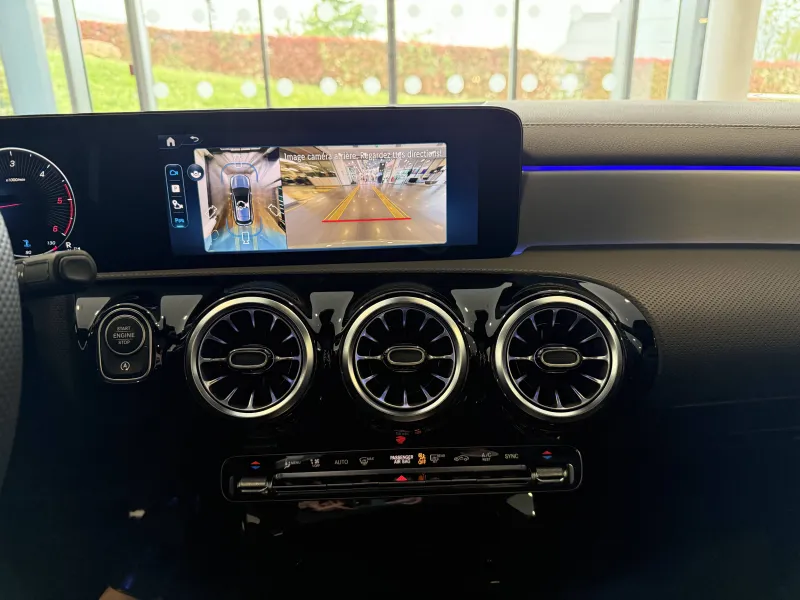 Image secondaire du véhicule 18