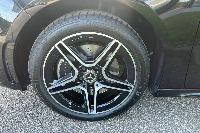 Image secondaire du véhicule 14