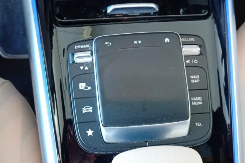 Image secondaire du véhicule 22