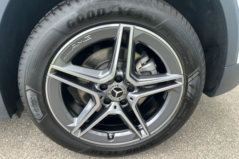 Image secondaire du véhicule 13