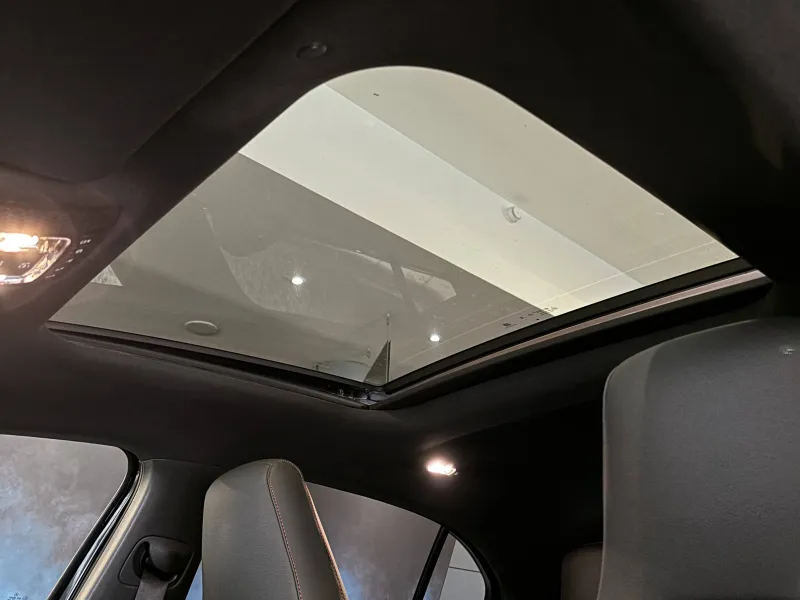 Image secondaire du véhicule 17