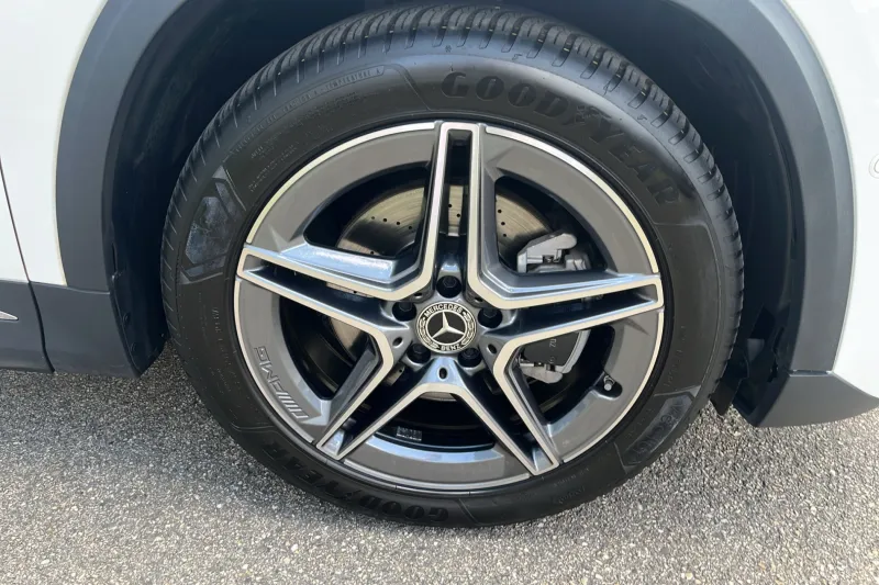 Image secondaire du véhicule 15