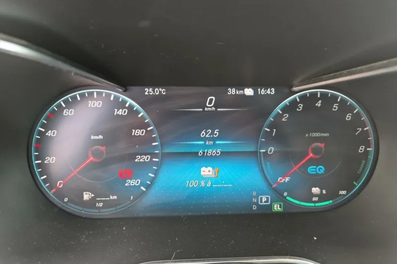 Image secondaire du véhicule 19