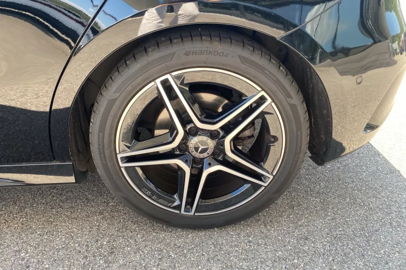 Image secondaire du véhicule 14