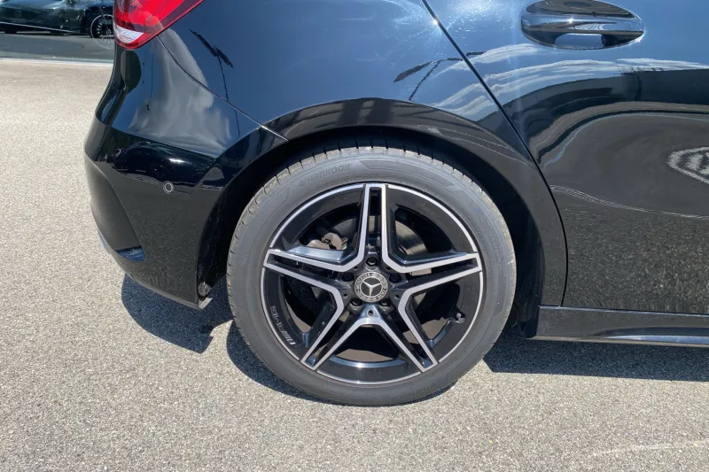 Image secondaire du véhicule 15