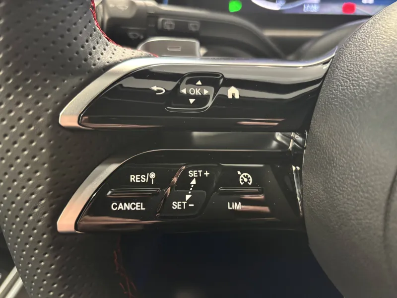 Image secondaire du véhicule 9