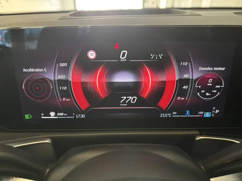 Image secondaire du véhicule 11