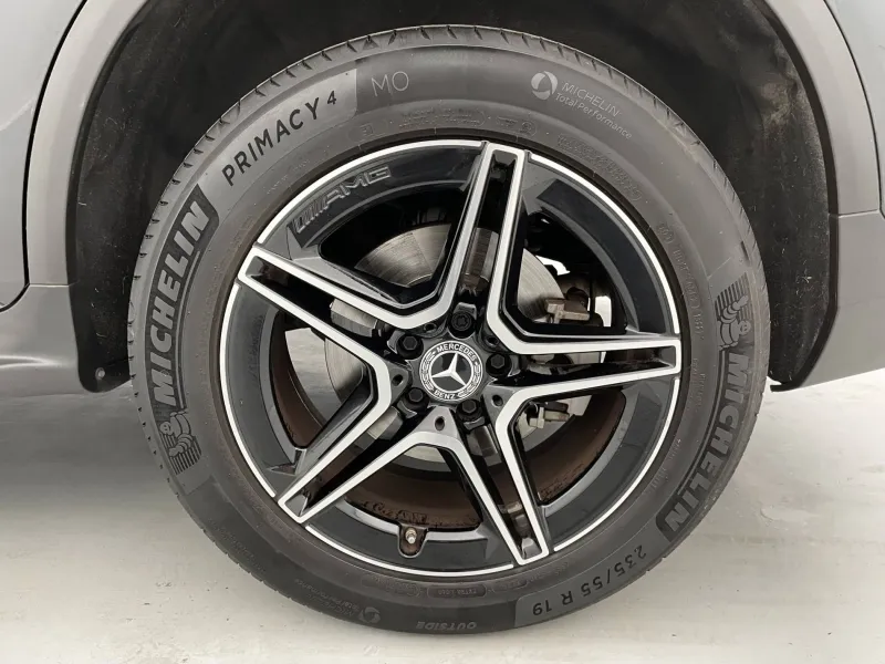 Image secondaire du véhicule 18