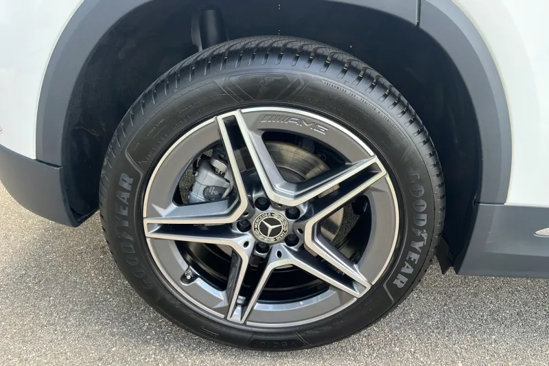 Image secondaire du véhicule 16