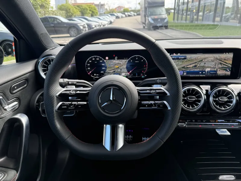 Image secondaire du véhicule 7