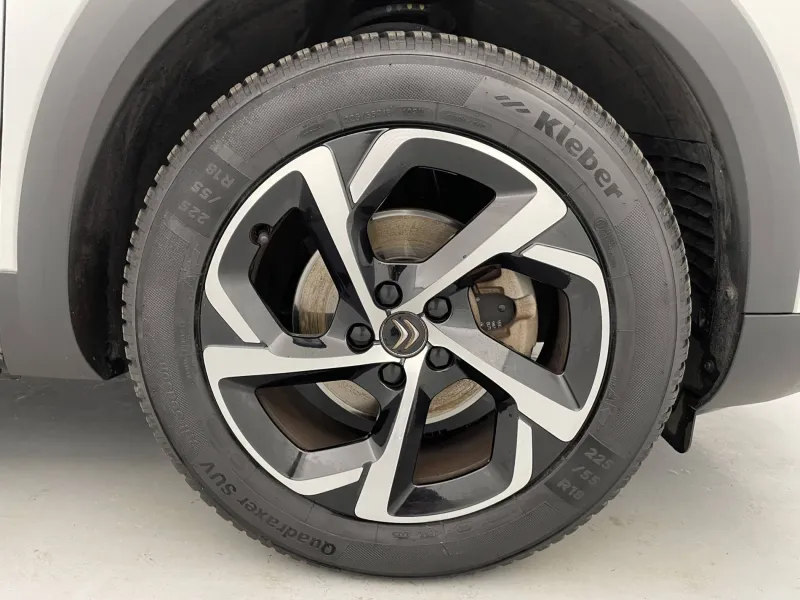 Image secondaire du véhicule 19