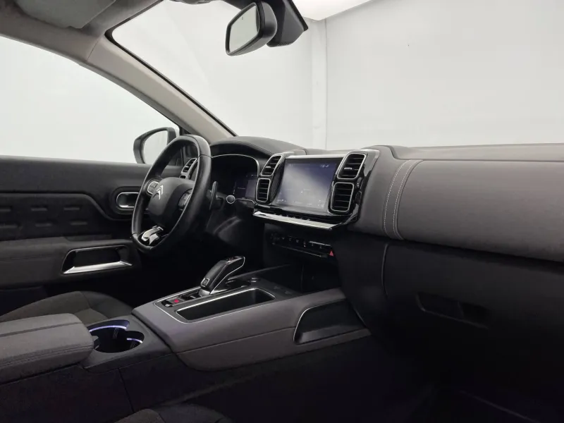 Image secondaire du véhicule 27