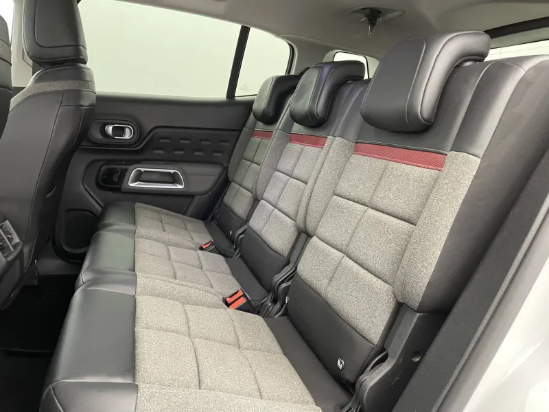 Image secondaire du véhicule 16