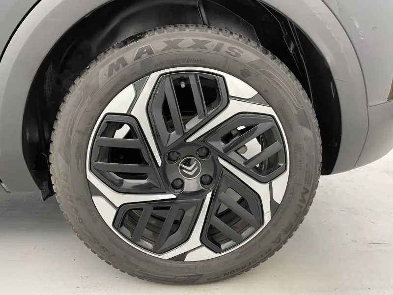 Image secondaire du véhicule 17