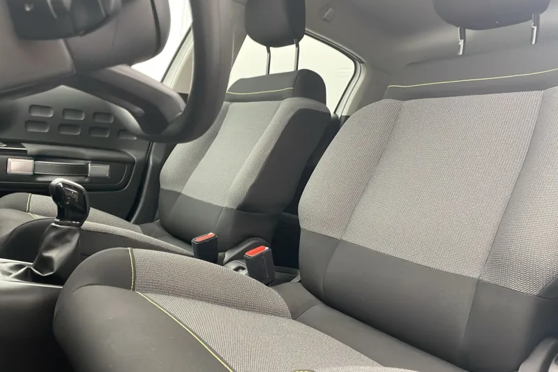 Image secondaire du véhicule 14