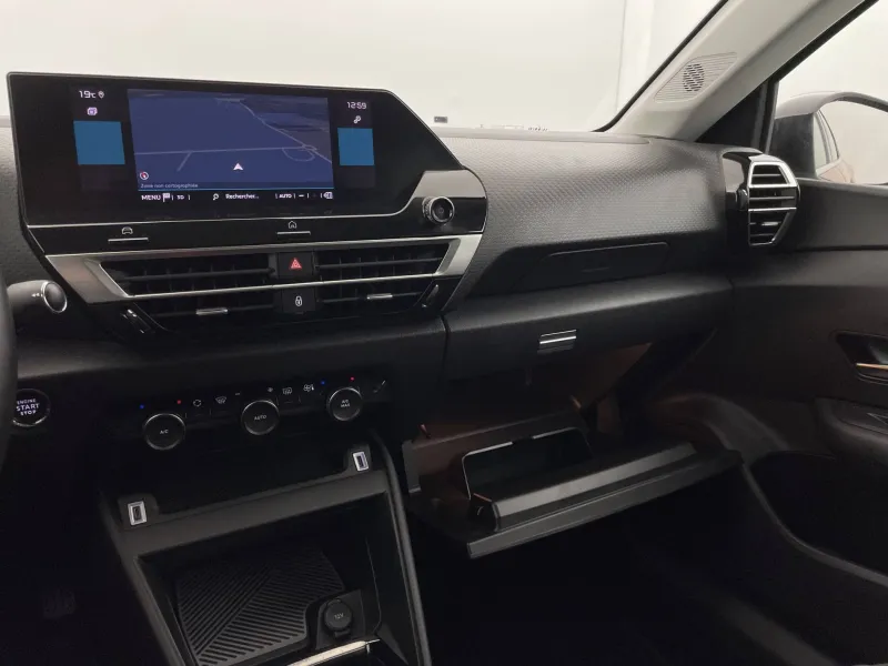 Image secondaire du véhicule 26