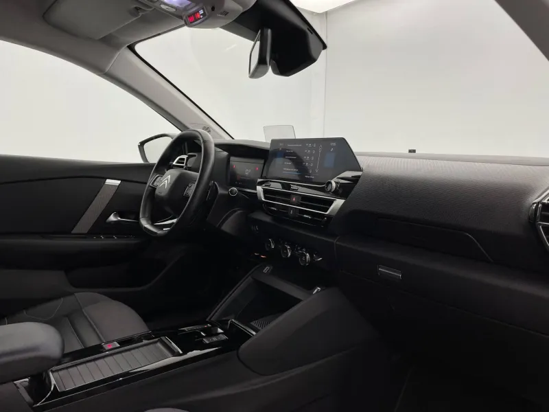 Image secondaire du véhicule 27