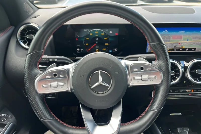 Image secondaire du véhicule 19