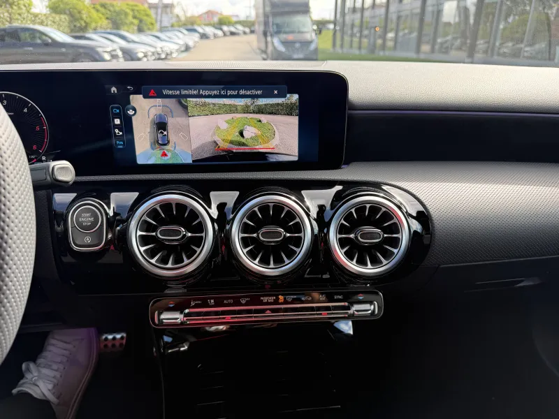 Image secondaire du véhicule 11