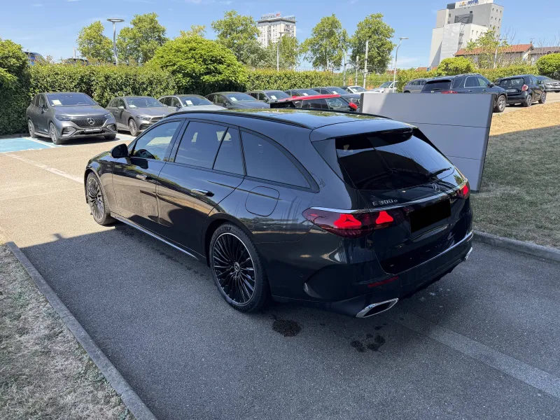 Image secondaire du véhicule 3