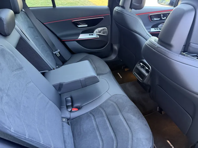 Image secondaire du véhicule 5