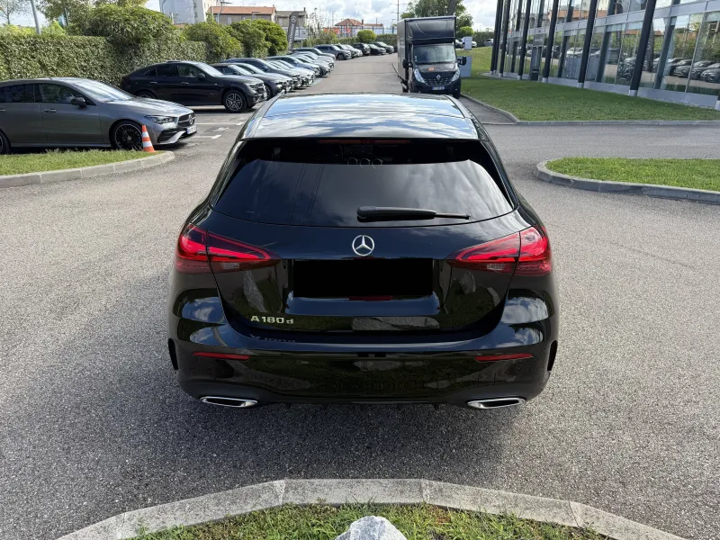 Image secondaire du véhicule 14