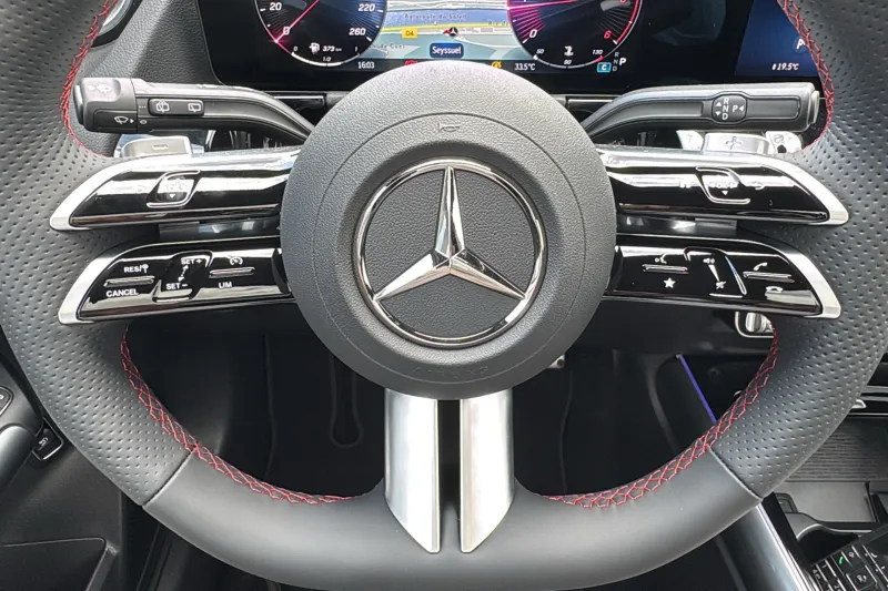 Image secondaire du véhicule 20