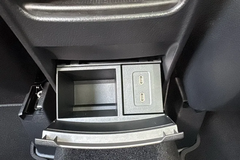 Image secondaire du véhicule 35