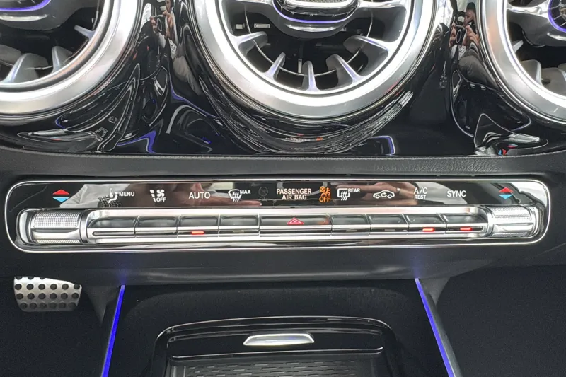 Image secondaire du véhicule 38