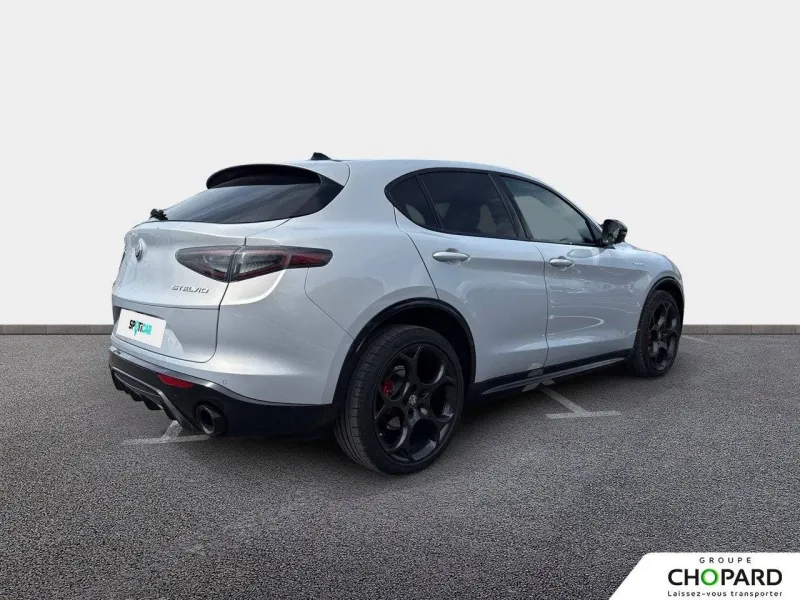 Image secondaire du véhicule 9