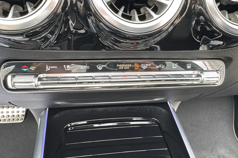 Image secondaire du véhicule 34