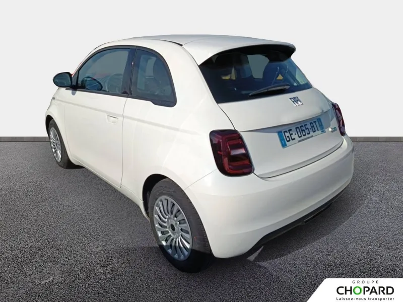 Image secondaire du véhicule 8