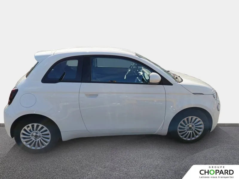 Image secondaire du véhicule 10