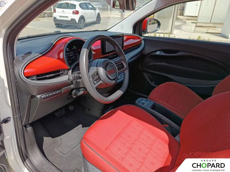 Image secondaire du véhicule 3