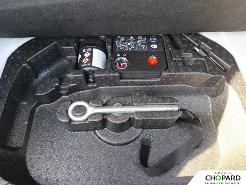 Image secondaire du véhicule 26