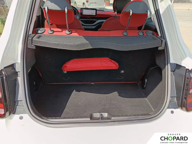 Image secondaire du véhicule 9