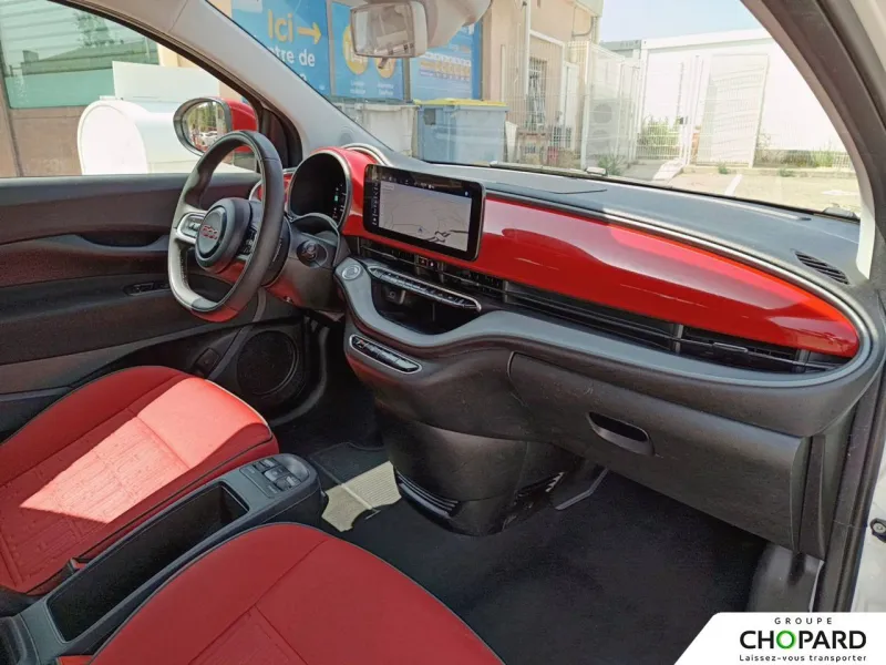 Image secondaire du véhicule 14