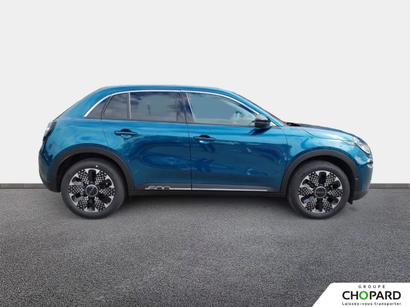 Image secondaire du véhicule 10