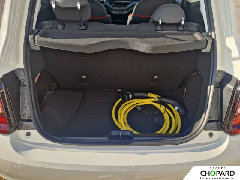 Image secondaire du véhicule 8