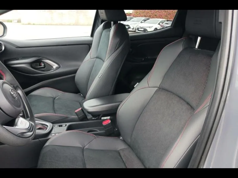 Image secondaire du véhicule 11